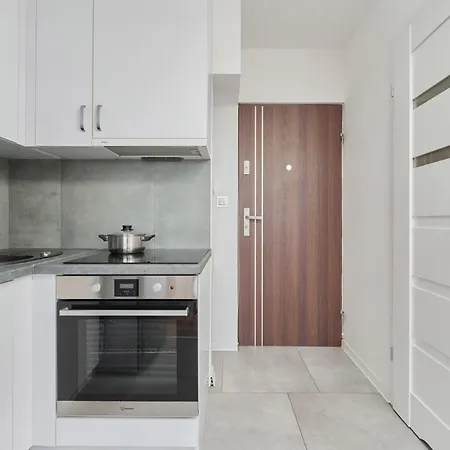 Cozy With Amazing View Of The By Renters * Breslavia
